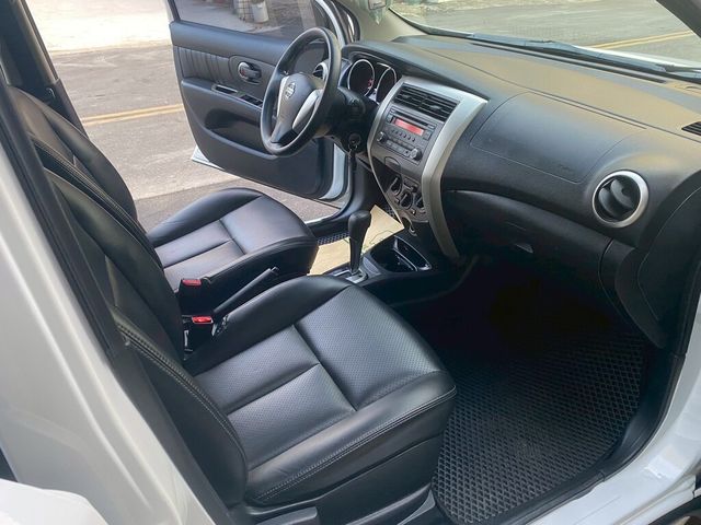 NISSAN日產 LIVINA  第11張相片