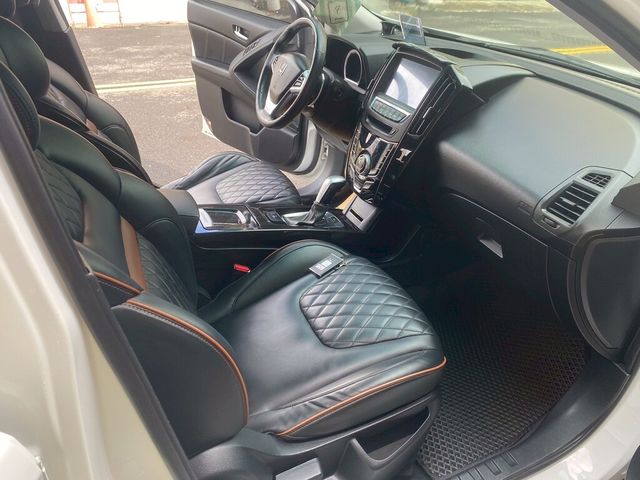 LUXGEN納智捷 U6 TURBO  第13張相片