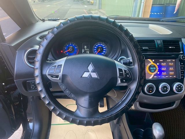 MITSUBISHI三菱 COLT PLUS  第14張相片