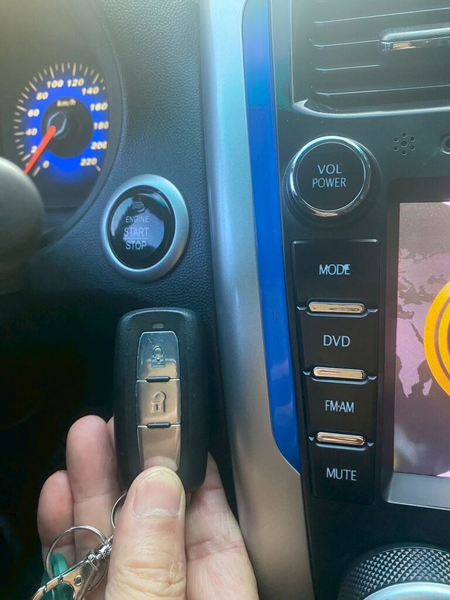 MITSUBISHI三菱 COLT PLUS  第17張相片