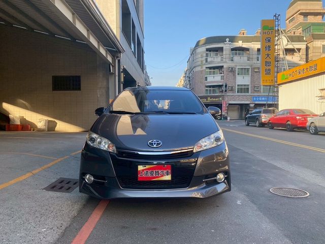 TOYOTA豐田 WISH  第3張相片