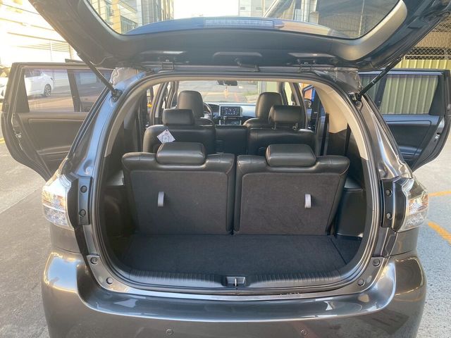 TOYOTA豐田 WISH  第17張相片