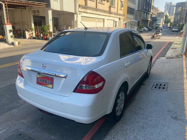 NISSAN日產 TIIDA  第2張相片