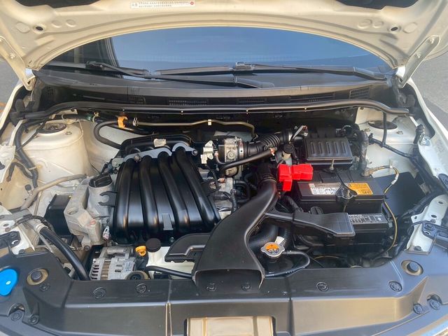 NISSAN日產 TIIDA  第9張相片