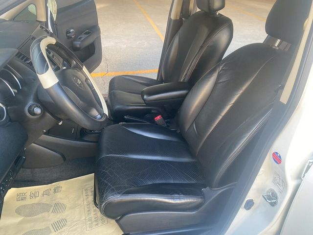 NISSAN日產 TIIDA  第10張相片