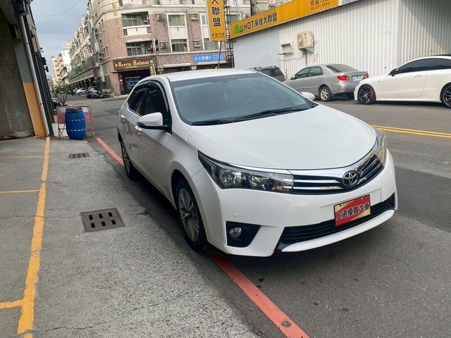 TOYOTA豐田 ALTIS  第5張相片