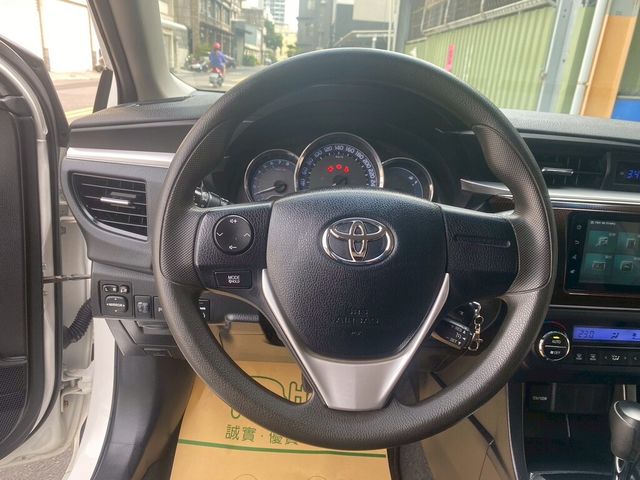 TOYOTA豐田 ALTIS  第10張相片