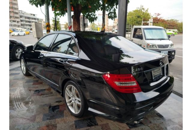 2013年 賓士 C250 全景式天窗 實跑10萬  第4張相片