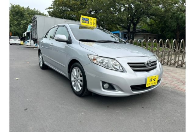 2010年 ALTIS 1.8 原版件 一手女用車實跑10萬  第1張相片