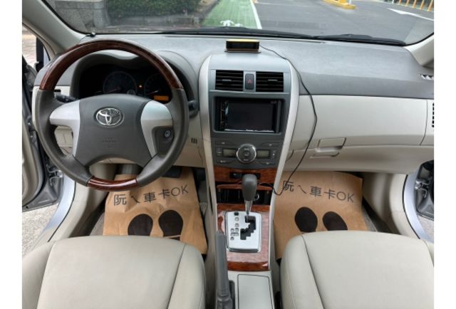 2010年 ALTIS 1.8 原版件 一手女用車實跑10萬  第10張相片