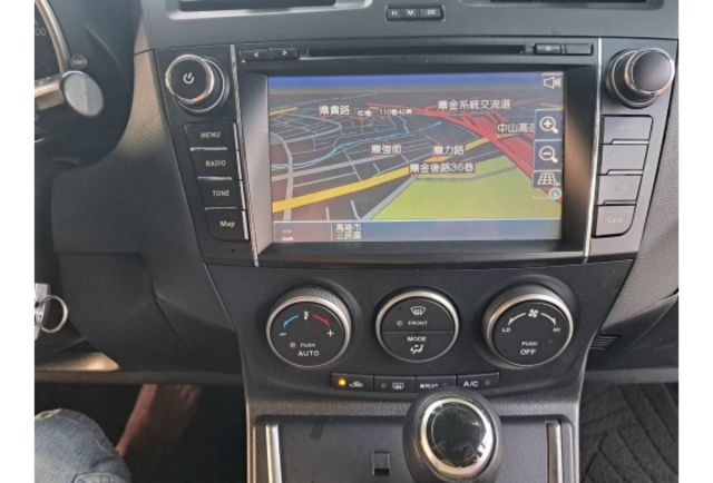 2014年 MAZDA 馬5 頂級版雙電動滑門 實跑14萬  第8張相片