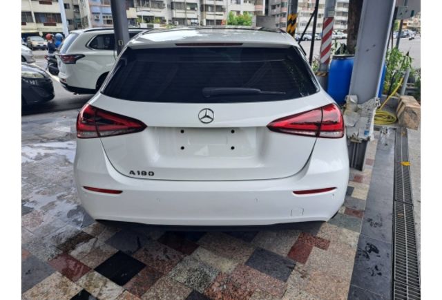 #Benz #A180  第5張相片