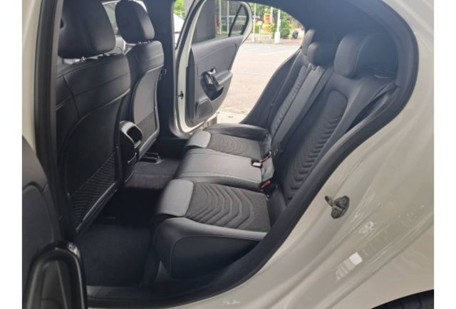 #Benz #A180  第17張相片