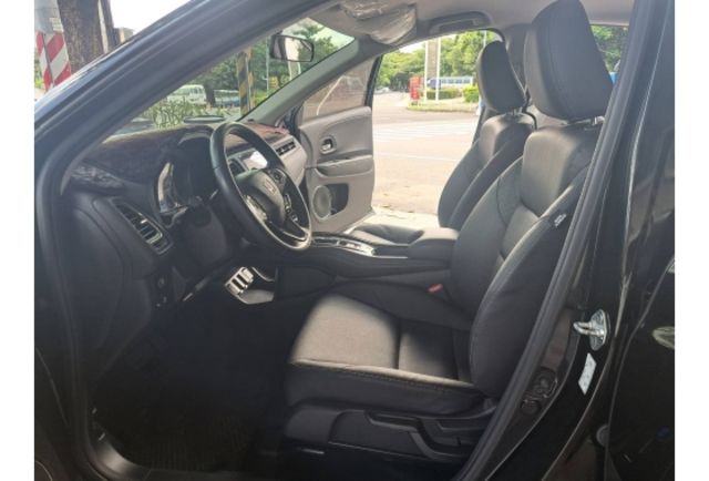 2019年 HONDA  HRV 1.8 頂級版 原版件  第4張相片