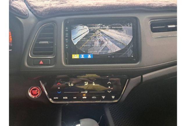 2019年 HONDA  HRV 1.8 頂級版 原版件  第11張相片