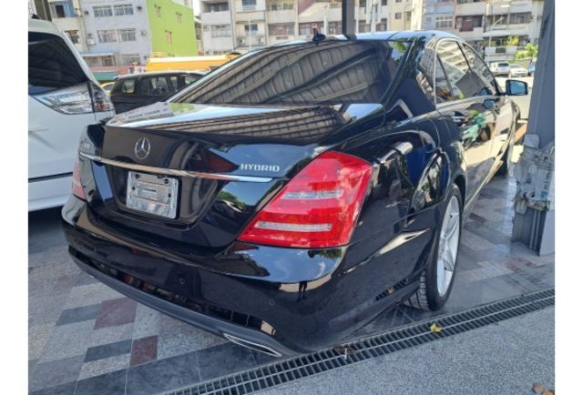 2009/10年型式 S400 全景式天窗  第6張相片