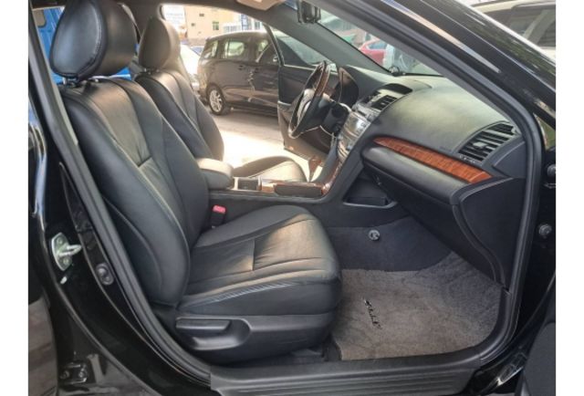 2009年 CAMRY 2.0一手車 原版件  第5張相片