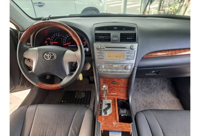 2009年 CAMRY 2.0一手車 原版件  第9張相片