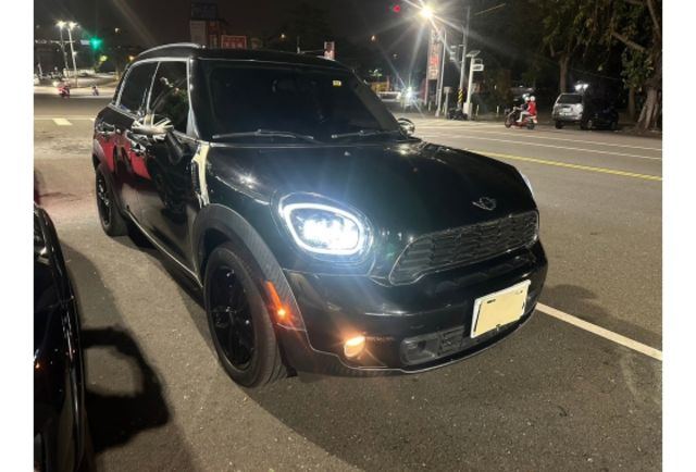 2012年 MINI COOPER S版 全景式天窗 實跑6萬4  第1張相片