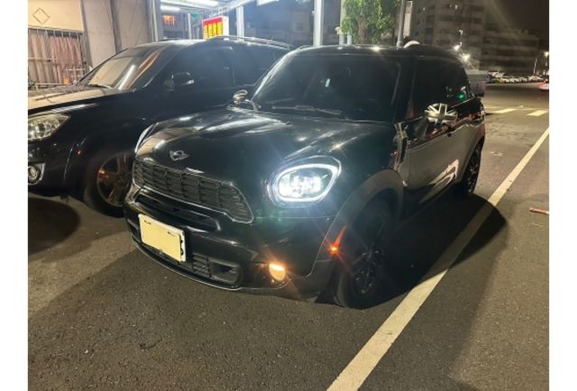 2012年 MINI COOPER S版 全景式天窗 實跑6萬4  第2張相片
