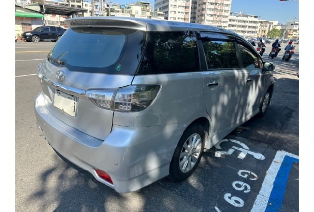 2016年 WISH 一手車 原版件 實跑10萬 七人座最佳首選 導車顯影 行車紀錄器  第15張相片
