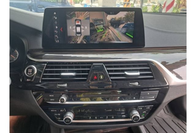 2017年 BMW 530I 總代理  第11張相片