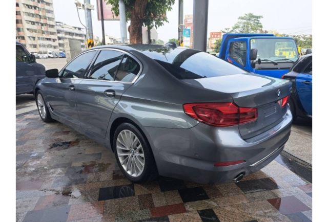 2017年 BMW 530I 總代理  第18張相片