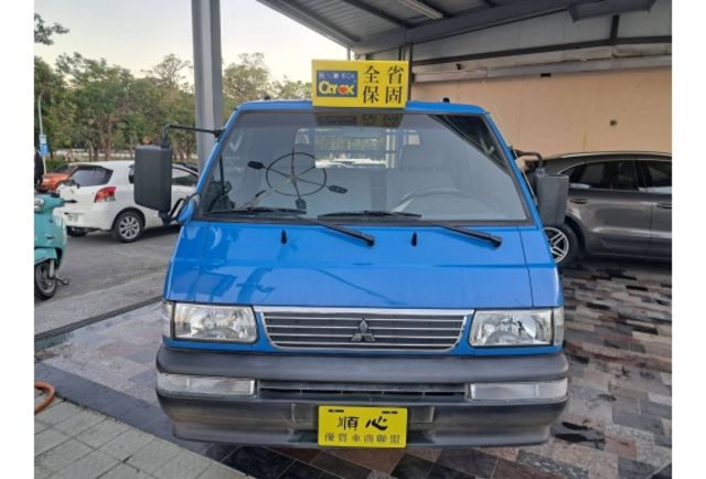 2011年 得利卡 2.4 一手車 原版件 實跑14萬  第2張相片