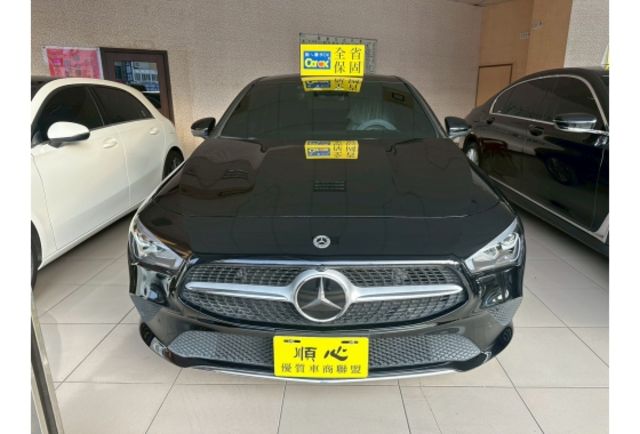 2022/23年領牌 中華賓士 CLA200 一手車實跑1萬4 原廠保固中  第2張相片