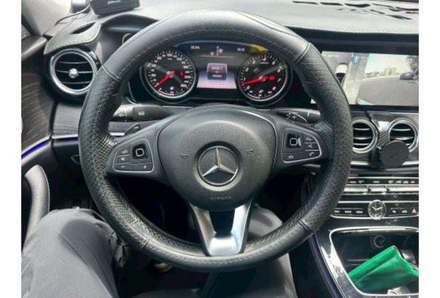 2016年 BENZ E200 頂級版 天窗柏林之音 改大螢幕 安卓機 摸門 環璟 抬頭顯示器  第10張相片