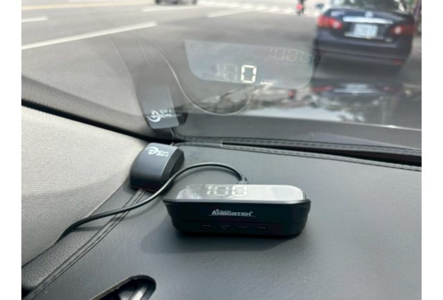 2016年 BENZ E200 頂級版 天窗柏林之音 改大螢幕 安卓機 摸門 環璟 抬頭顯示器  第14張相片