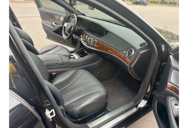 2015年 BENZ S350D 一手車 件 實跑10萬 柏林之音 全景式天窗 摸門 衛星導航  第11張相片