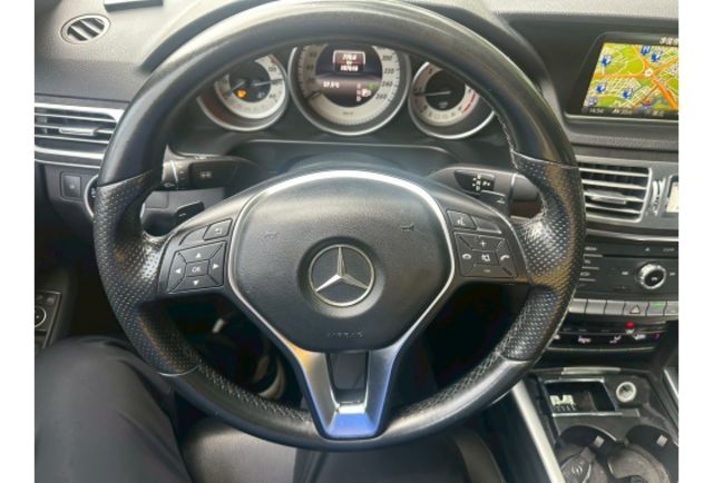 2015年 BENZ 中華賓士 E220D 原版件 跑18萬 衛星導航 免鑰匙啟動I-key 摸們 雙電動記憶座椅  第10張相片