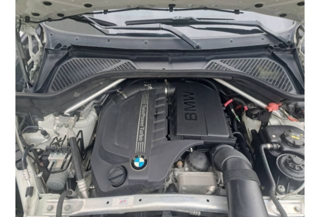 2014年 BMW X5 35i 汎德總代理 實跑14萬  第5張相片