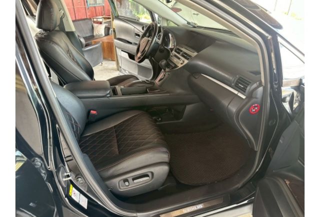 2014年 LEXUS RX-270 天窗 衛星導航 倒車顯影 頂級版  第10張相片