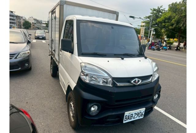 2020年 VERYCA 1.5 自排 一手車 實跑3萬5 保溫箱 盲點偵測 抬頭顯示器 行車紀錄器  第1張相片