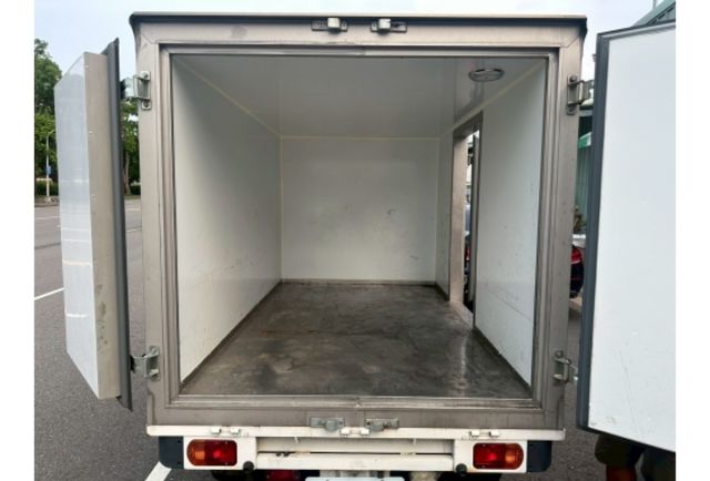 2020年 VERYCA 1.5 自排 一手車 實跑3萬5 保溫箱 盲點偵測 抬頭顯示器 行車紀錄器  第7張相片