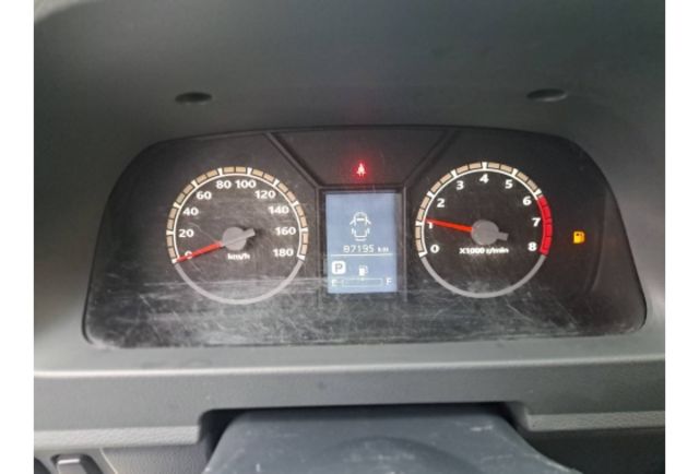 2022年 得利卡 2.4 自排  8人座  第9張相片