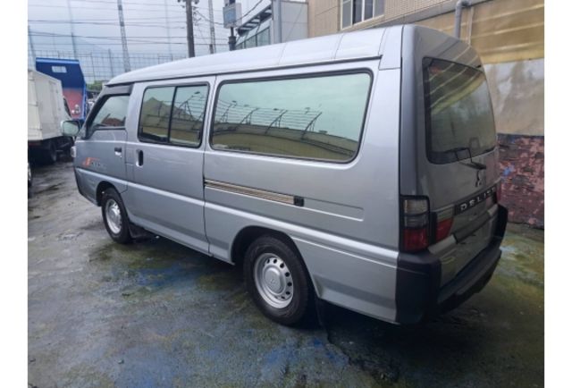 2022年 得利卡 2.4 自排  8人座  第15張相片