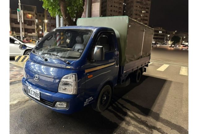 Hyundai PORTER  第3張相片