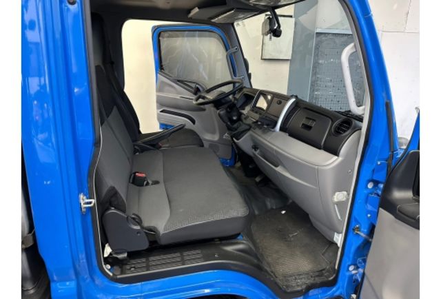 Mitsubishi CANTER  第5張相片