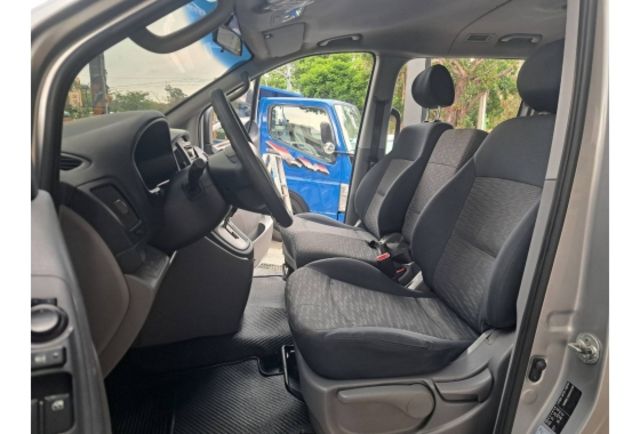 Hyundai STAREX  第4張相片