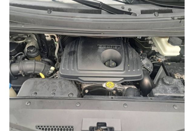 Hyundai STAREX  第8張相片