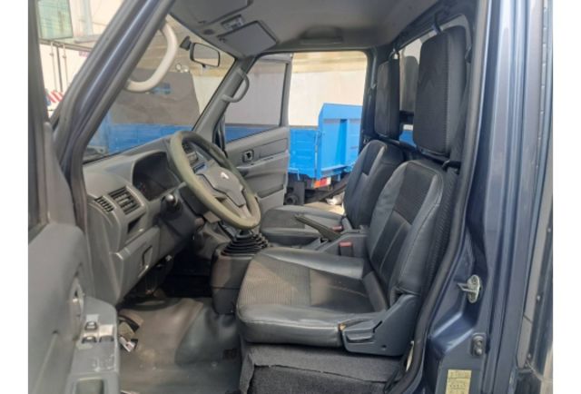 2019年 手排 廂式 可配合裝冷凍機  第9張相片