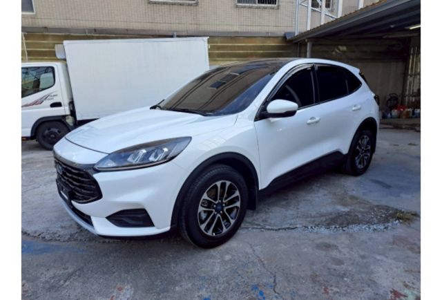 2021年 KUGA 一手車 原版件 實跑6萬  第3張相片