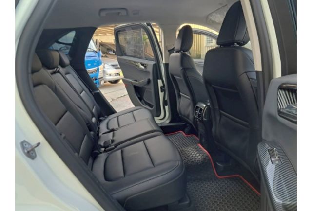 2021年 KUGA 一手車 原版件 實跑6萬  第13張相片