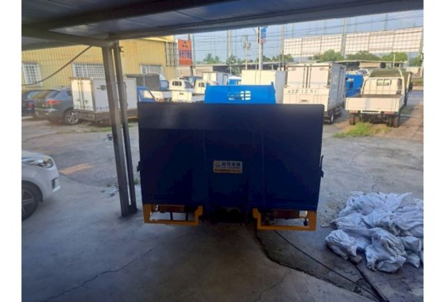 2012年 堅達 超長14呎半 加大尾門  第13張相片