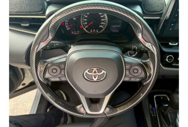 2121年 COROLLA CROSS 一手車 原版件 實跑9萬7  第7張相片