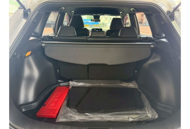 2121年 COROLLA CROSS 一手車 原版件 實跑9萬7  第13張相片