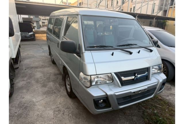 2018年 得利卡2.4  8人座廂型車 一手車 原版件 實跑2萬  第1張相片